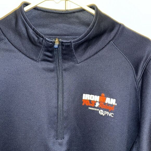 Raleigh NC 70.3 IronMan PNC Bank running marathon sweatshirt w/thumb cut outs XL - Picture 1 of 6